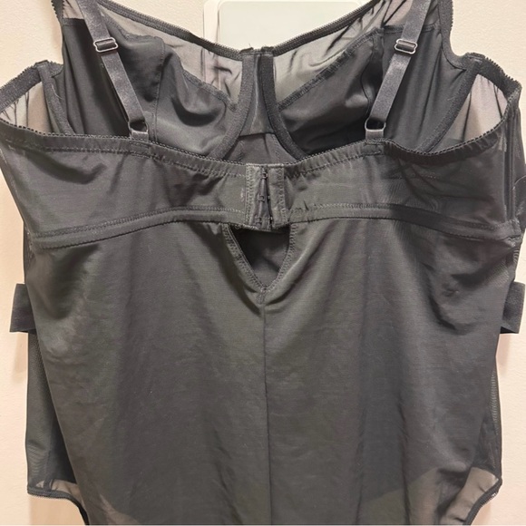 Torrid Black Mesh Strappy Bodysuit Size 3X or 4X - Picture 6 of 7